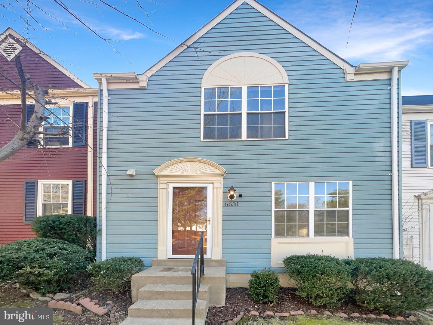 6631 ROCKLEIGH WAY, ALEXANDRIA, Virginia 22315, 3 Bedrooms Bedrooms, ,3 BathroomsBathrooms,Residential,For sale,6631 ROCKLEIGH WAY,VAFX2226552 MLS # VAFX2226552