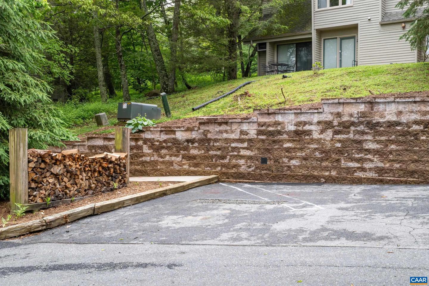 2225 TANNERS RIDGE CONDOS, WINTERGREEN RESORT, Virginia 22967, 1 Bedroom Bedrooms, ,1 BathroomBathrooms,Residential,For sale,2225 TANNERS RIDGE CONDOS,661702 MLS # 661702