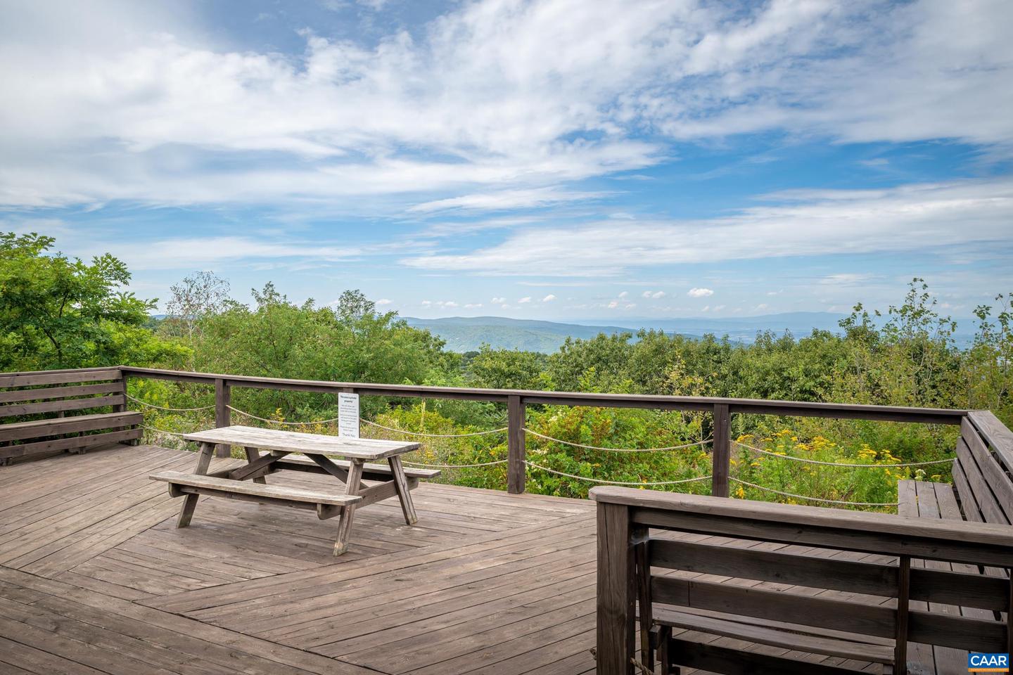 2225 TANNERS RIDGE CONDOS, WINTERGREEN RESORT, Virginia 22967, 1 Bedroom Bedrooms, ,1 BathroomBathrooms,Residential,For sale,2225 TANNERS RIDGE CONDOS,661702 MLS # 661702