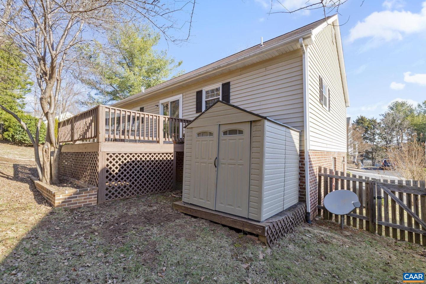 1000 MORNINGSIDE LN, CHARLOTTESVILLE, Virginia 22903, 3 Bedrooms Bedrooms, ,2 BathroomsBathrooms,Residential,For sale,1000 MORNINGSIDE LN,661655 MLS # 661655