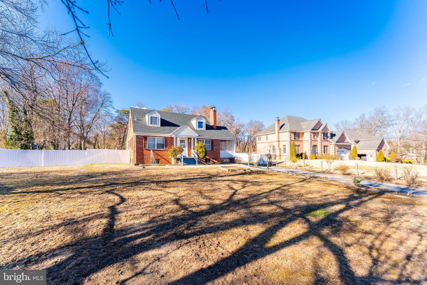 2416 SHERWOOD HALL LN, ALEXANDRIA, Virginia 22306, 4 Bedrooms Bedrooms, ,2 BathroomsBathrooms,Residential,For sale,2416 SHERWOOD HALL LN,VAFX2226456 MLS # VAFX2226456