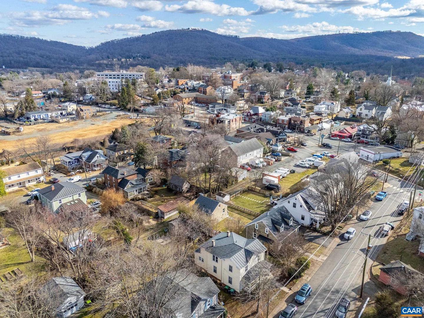 140 GOODMAN ST, CHARLOTTESVILLE, Virginia 22902, 4 Bedrooms Bedrooms, ,3 BathroomsBathrooms,Residential,For sale,140 GOODMAN ST,661728 MLS # 661728