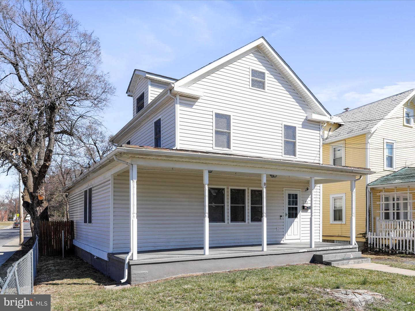 304 VIRGINIA AVE, WINCHESTER, Virginia 22601, 3 Bedrooms Bedrooms, ,2 BathroomsBathrooms,Residential,For sale,304 VIRGINIA AVE,VAWI2007286 MLS # VAWI2007286