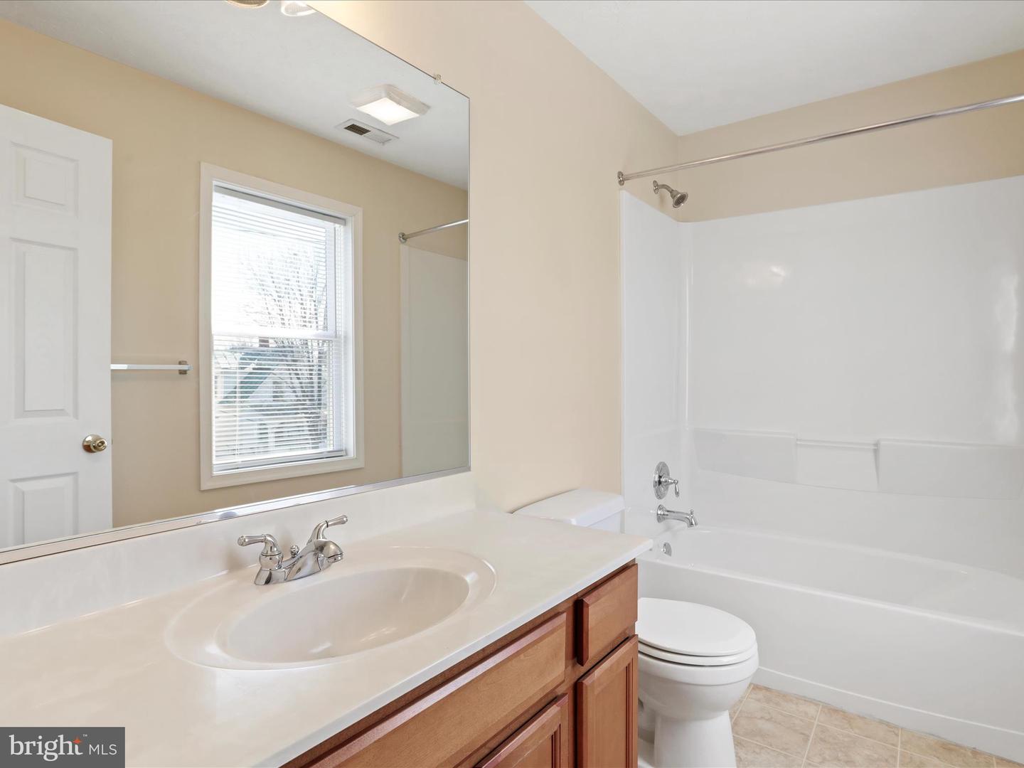 304 VIRGINIA AVE, WINCHESTER, Virginia 22601, 3 Bedrooms Bedrooms, ,2 BathroomsBathrooms,Residential,For sale,304 VIRGINIA AVE,VAWI2007286 MLS # VAWI2007286