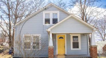 1007 HEVENER ST, STAUNTON, Virginia 24401, 3 Bedrooms Bedrooms, ,1 BathroomBathrooms,Residential,1007 HEVENER ST,661752 MLS # 661752