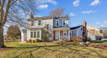 4342 SILAS HUTCHINSON DR, CHANTILLY, Virginia 20151, 3 Bedrooms Bedrooms, ,2 BathroomsBathrooms,Residential,For sale,4342 SILAS HUTCHINSON DR,VAFX2217440 MLS # VAFX2217440