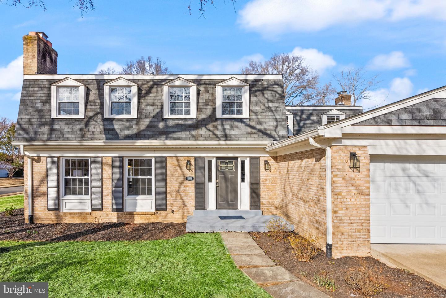 2502 LISBON LN, ALEXANDRIA, Virginia 22306, 4 Bedrooms Bedrooms, ,2 BathroomsBathrooms,Residential,For sale,2502 LISBON LN,VAFX2222640 MLS # VAFX2222640