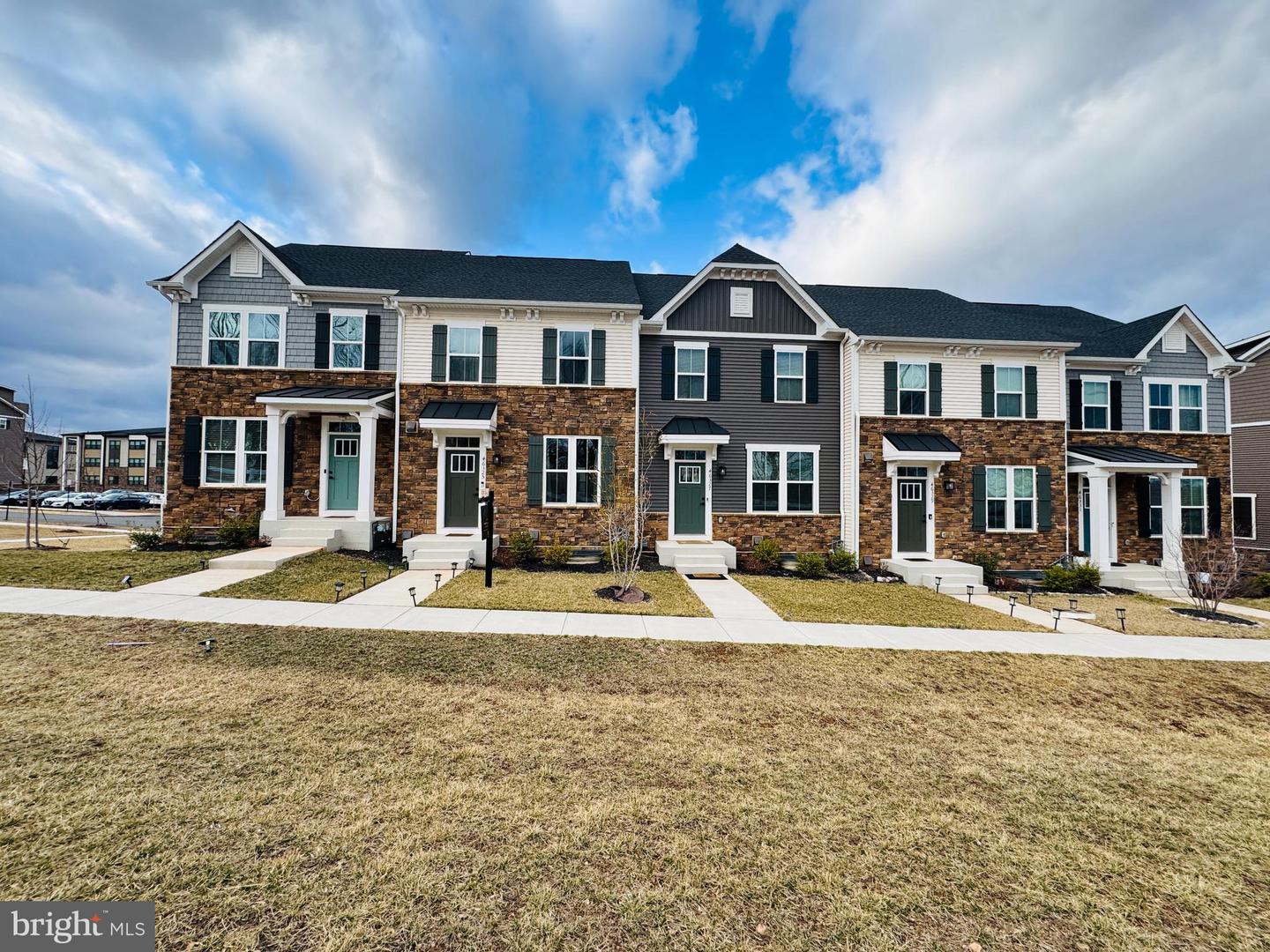 46325 MOUNT KELLOGG TER, STERLING, Virginia 20164, 4 Bedrooms Bedrooms, ,3 BathroomsBathrooms,Residential,For sale,46325 MOUNT KELLOGG TER,VALO2089678 MLS # VALO2089678