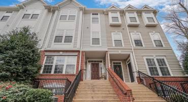 11638-A CAVALIER LANDING CT, FAIRFAX, Virginia 22030, 2 Bedrooms Bedrooms, ,2 BathroomsBathrooms,Residential,For sale,11638-A CAVALIER LANDING CT,VAFX2224932 MLS # VAFX2224932