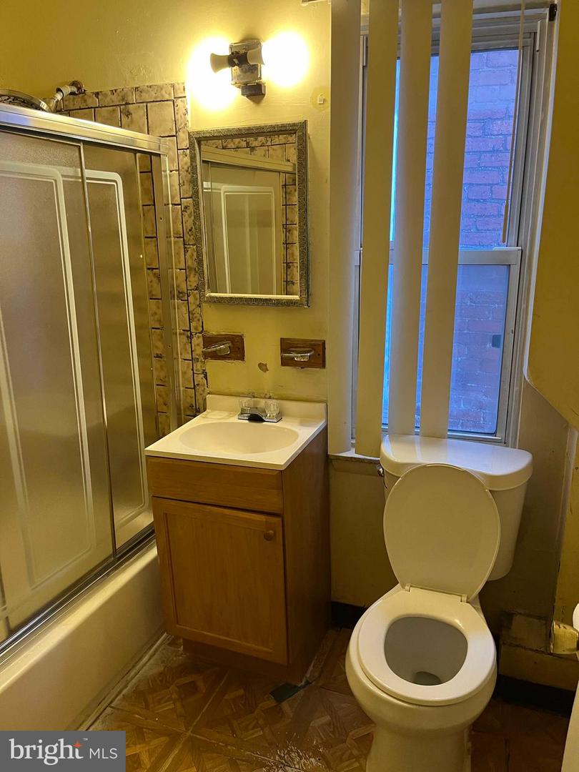 816 K ST NE, WASHINGTON, District Of Columbia 20002, 3 Bedrooms Bedrooms, ,1 BathroomBathrooms,Residential,For sale,816 K ST NE,DCDC2187914 MLS # DCDC2187914