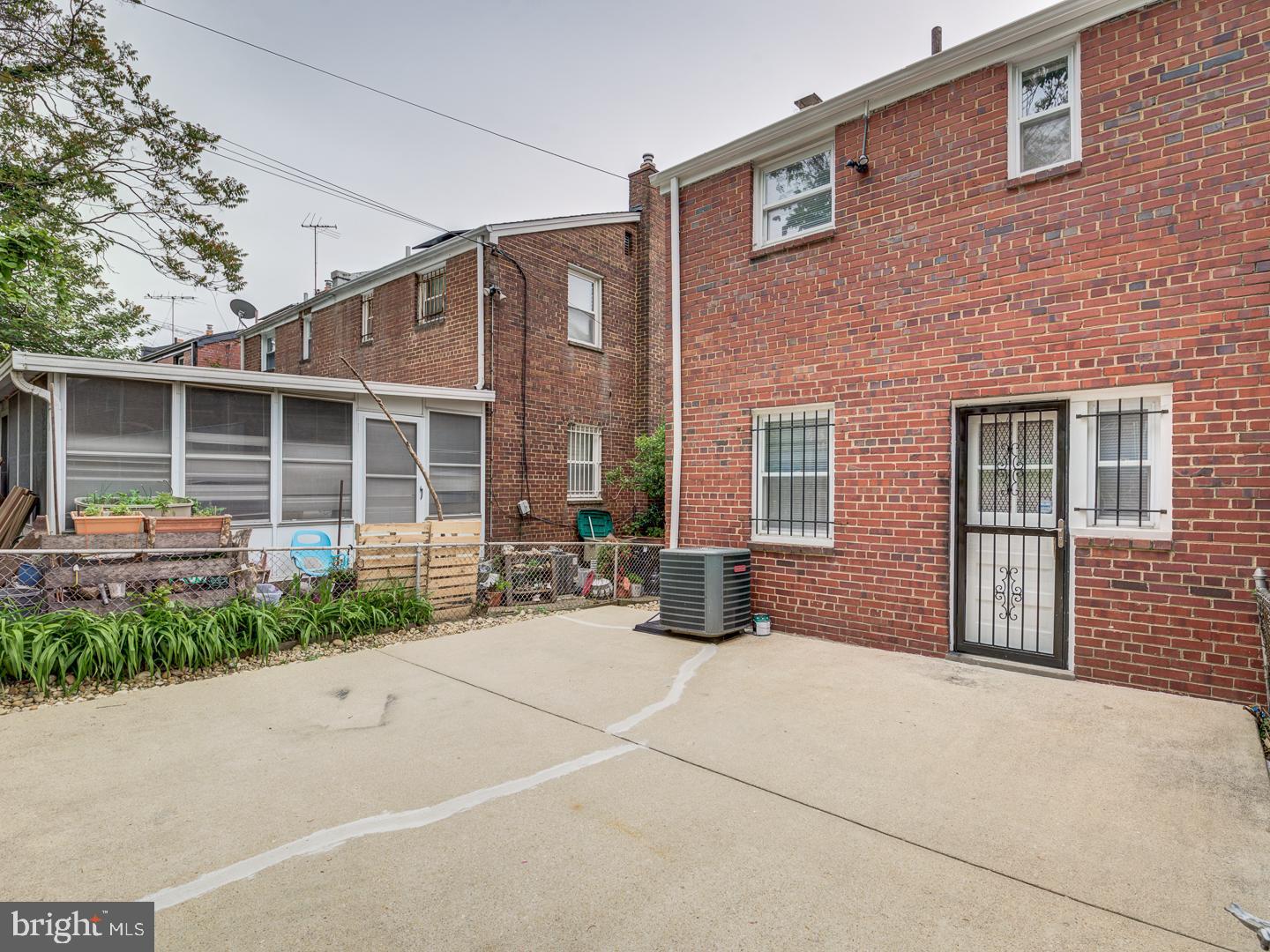 626 BURNS ST SE, WASHINGTON, District Of Columbia 20019, 2 Bedrooms Bedrooms, ,1 BathroomBathrooms,Residential,For sale,626 BURNS ST SE,DCDC2188938 MLS # DCDC2188938