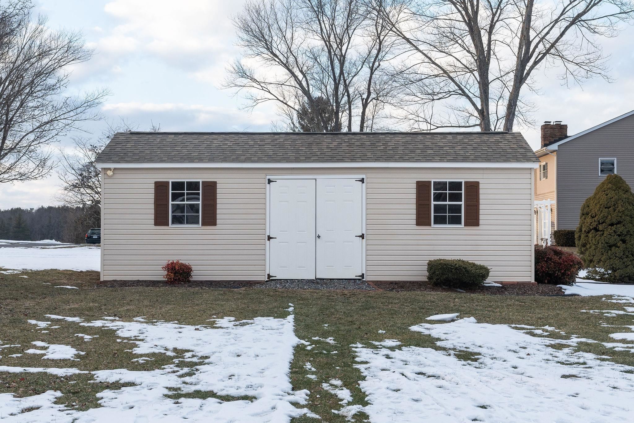 936 CATTLE SCALES RD, WAYNESBORO, Virginia 22980, 4 Bedrooms Bedrooms, ,2 BathroomsBathrooms,Residential,936 CATTLE SCALES RD,660343 MLS # 660343