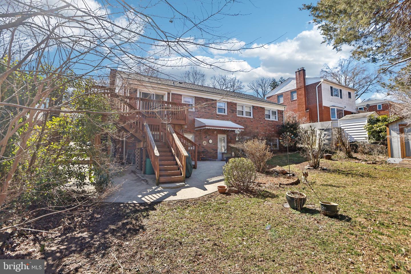 5915 5TH RD N, ARLINGTON, Virginia 22203, 4 Bedrooms Bedrooms, 7 Rooms Rooms,3 BathroomsBathrooms,Residential,For sale,5915 5TH RD N,VAAR2054352 MLS # VAAR2054352