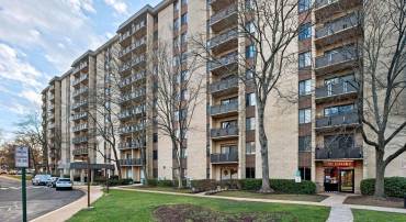 3100 S MANCHESTER ST #809, FALLS CHURCH, Virginia 22044, ,1 BathroomBathrooms,Residential,For sale,3100 S MANCHESTER ST #809,VAFX2226732 MLS # VAFX2226732