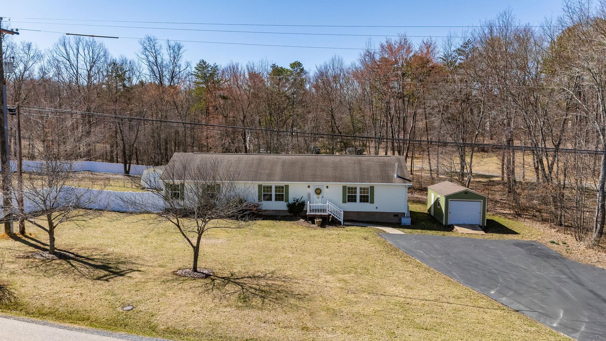 1291 HOWARDSVILLE TPKE, STUARTS DRAFT, Virginia 24477, 3 Bedrooms Bedrooms, ,2 BathroomsBathrooms,Residential,1291 HOWARDSVILLE TPKE,661760 MLS # 661760