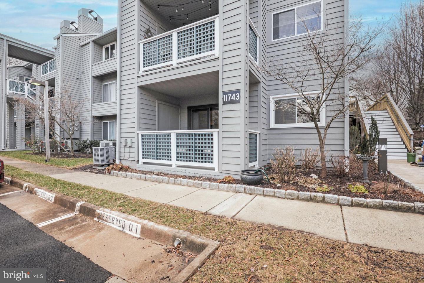 11743 SUMMERCHASE CIR #C, RESTON, Virginia 20194, 2 Bedrooms Bedrooms, 5 Rooms Rooms,2 BathroomsBathrooms,Residential,For sale,11743 SUMMERCHASE CIR #C,VAFX2225288 MLS # VAFX2225288