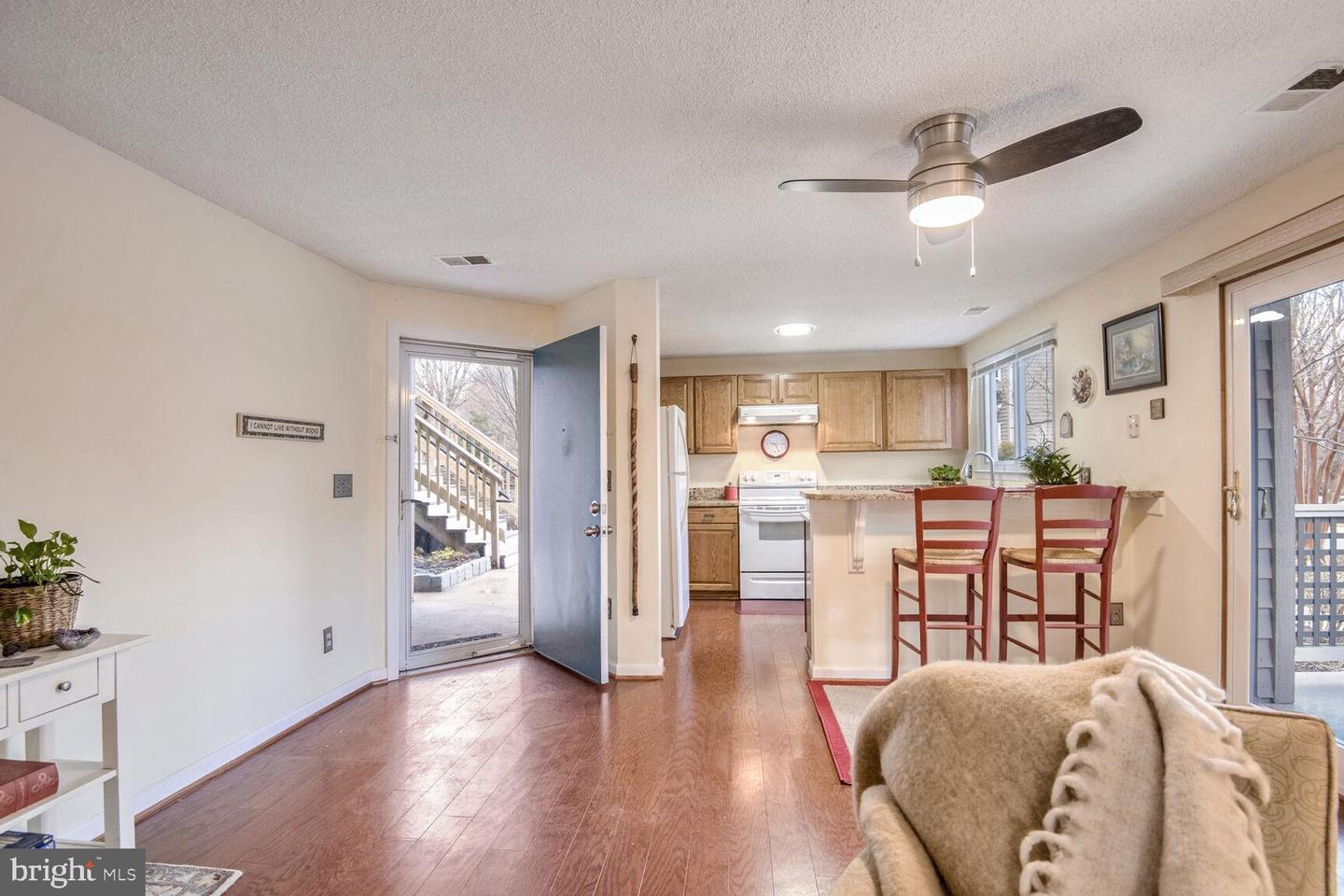 11743 SUMMERCHASE CIR #C, RESTON, Virginia 20194, 2 Bedrooms Bedrooms, 5 Rooms Rooms,2 BathroomsBathrooms,Residential,For sale,11743 SUMMERCHASE CIR #C,VAFX2225288 MLS # VAFX2225288