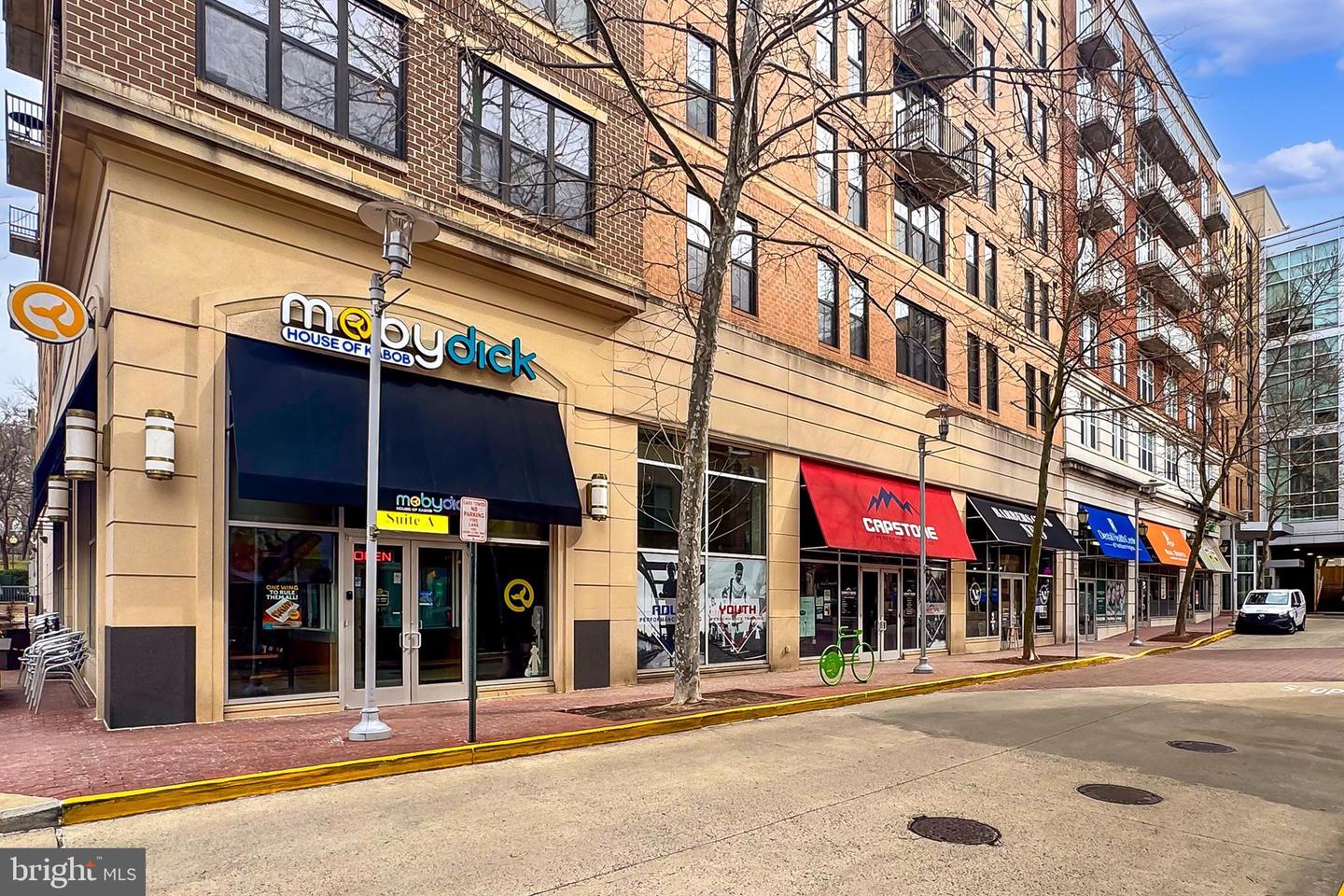 444 W BROAD ST #229, FALLS CHURCH, Virginia 22046, 2 Bedrooms Bedrooms, ,2 BathroomsBathrooms,Residential,For sale,444 W BROAD ST #229,VAFA2002796 MLS # VAFA2002796