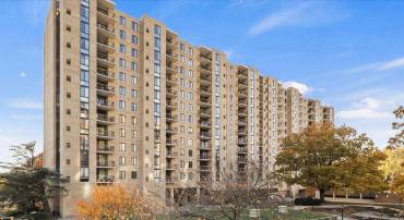 4500 S FOUR MILE RUN DR #927, ARLINGTON, Virginia 22204, 1 Bedroom Bedrooms, ,1 BathroomBathrooms,Residential,For sale,4500 S FOUR MILE RUN DR #927,VAAR2054206 MLS # VAAR2054206