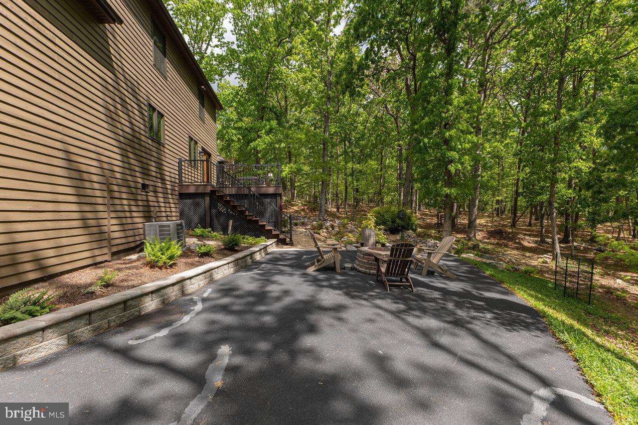 216 PINEY LN, MC GAHEYSVILLE, Virginia 22840, 3 Bedrooms Bedrooms, ,2 BathroomsBathrooms,Residential,For sale,216 PINEY LN,VARO2002090 MLS # VARO2002090