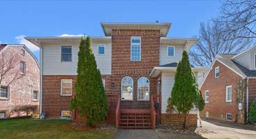 4822 25TH RD N, ARLINGTON, Virginia 22207, 3 Bedrooms Bedrooms, ,2 BathroomsBathrooms,Residential,For sale,4822 25TH RD N,VAAR2054460 MLS # VAAR2054460