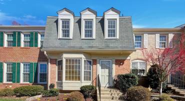 2903 CASHEL LN, VIENNA, Virginia 22181, 3 Bedrooms Bedrooms, ,3 BathroomsBathrooms,Residential,For sale,2903 CASHEL LN,VAFX2197880 MLS # VAFX2197880