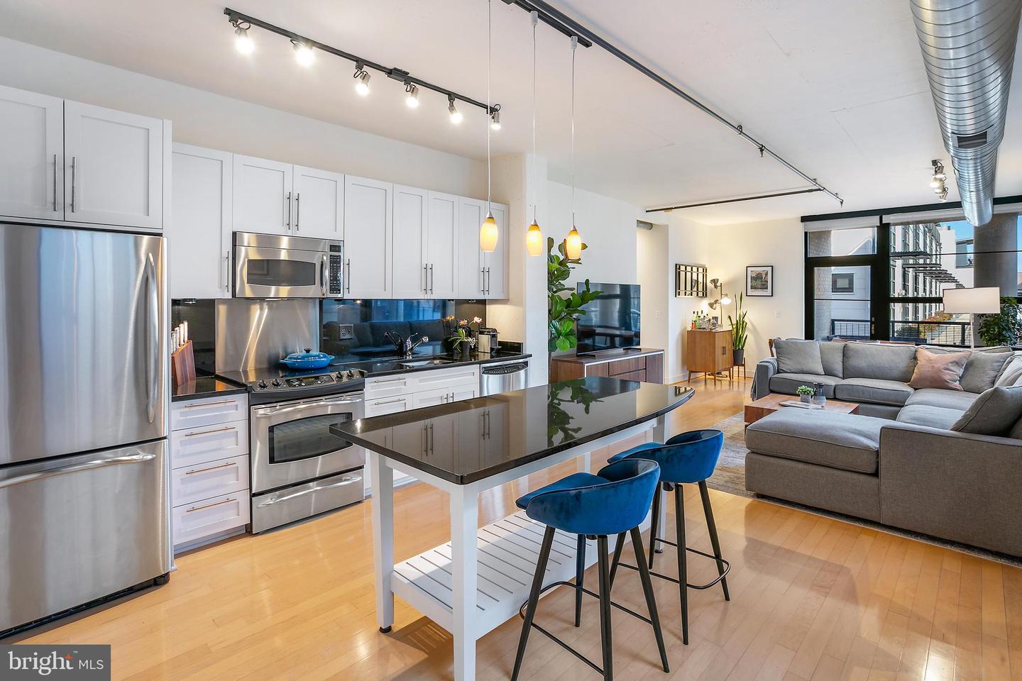 2125 14TH ST NW #317, WASHINGTON, District Of Columbia 20009, 2 Bedrooms Bedrooms, ,2 BathroomsBathrooms,Residential,For sale,2125 14TH ST NW #317,DCDC2171502 MLS # DCDC2171502