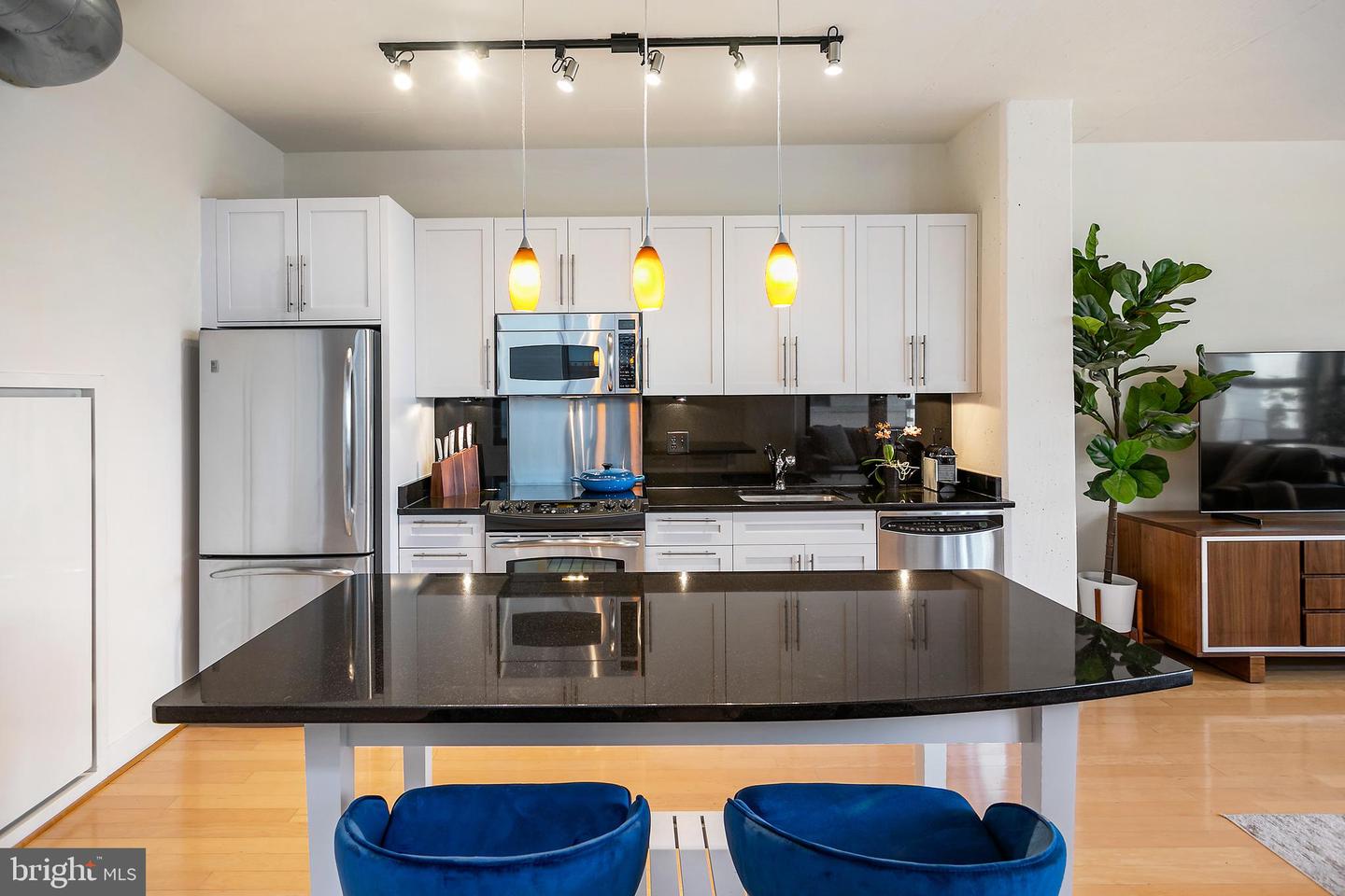 2125 14TH ST NW #317, WASHINGTON, District Of Columbia 20009, 2 Bedrooms Bedrooms, ,2 BathroomsBathrooms,Residential,For sale,2125 14TH ST NW #317,DCDC2171502 MLS # DCDC2171502