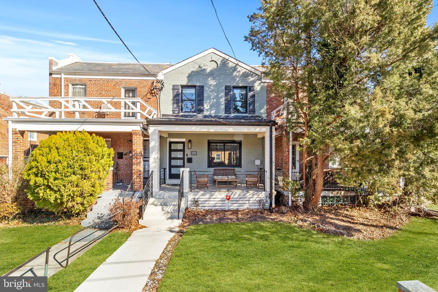 4703 10TH ST NE, WASHINGTON, District Of Columbia 20017, 3 Bedrooms Bedrooms, ,3 BathroomsBathrooms,Residential,For sale,4703 10TH ST NE,DCDC2186044 MLS # DCDC2186044