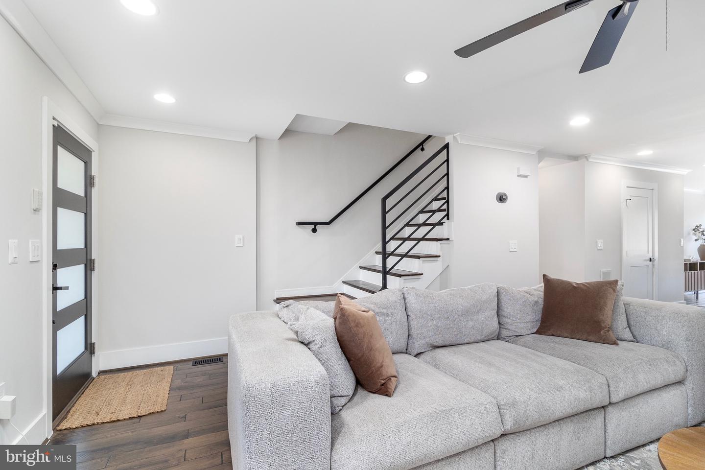 4703 10TH ST NE, WASHINGTON, District Of Columbia 20017, 3 Bedrooms Bedrooms, ,3 BathroomsBathrooms,Residential,For sale,4703 10TH ST NE,DCDC2186044 MLS # DCDC2186044