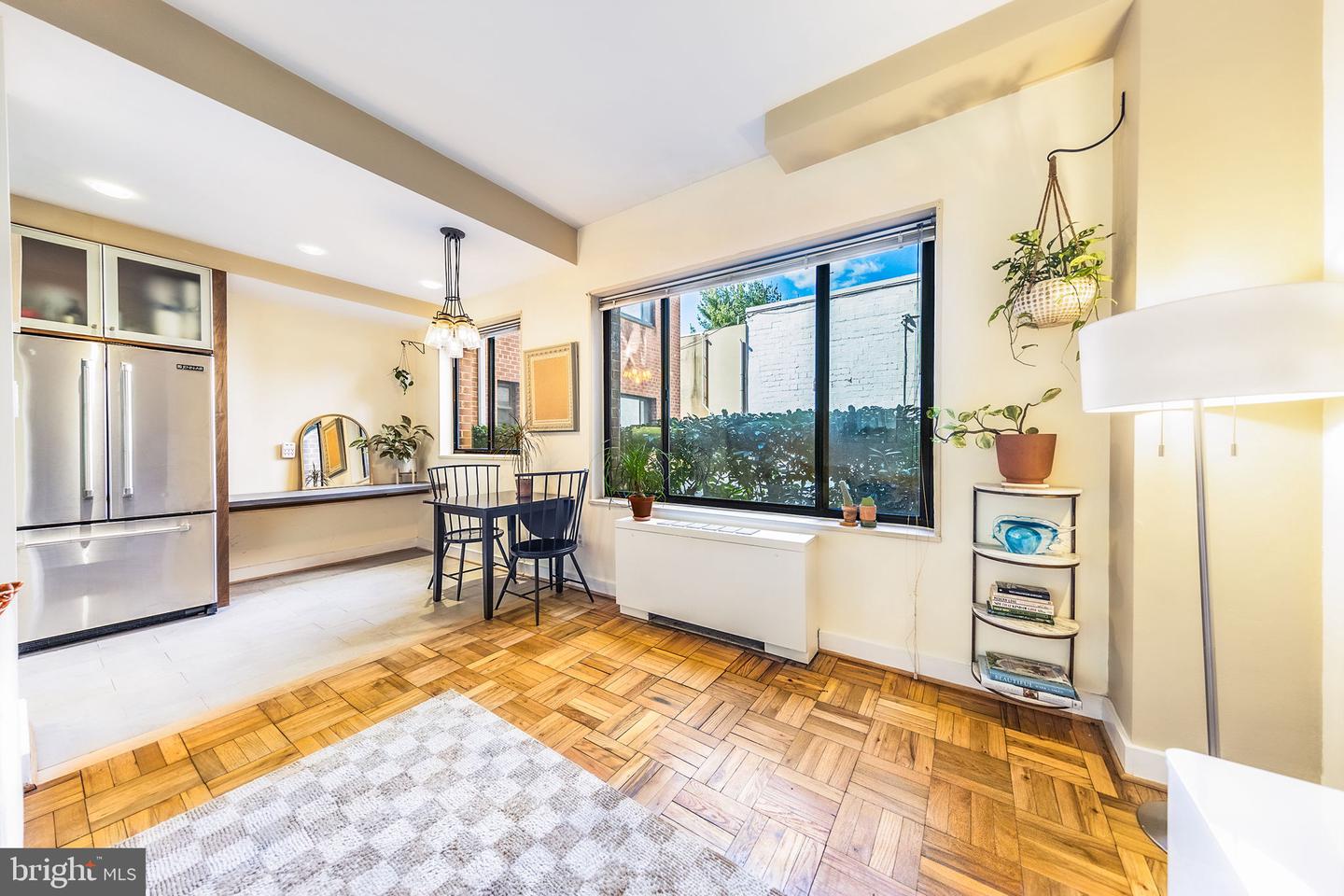 5112 MACARTHUR BLVD NW #2, WASHINGTON, District Of Columbia 20016, 1 Bedroom Bedrooms, ,1 BathroomBathrooms,Residential,For sale,5112 MACARTHUR BLVD NW #2,DCDC2186052 MLS # DCDC2186052