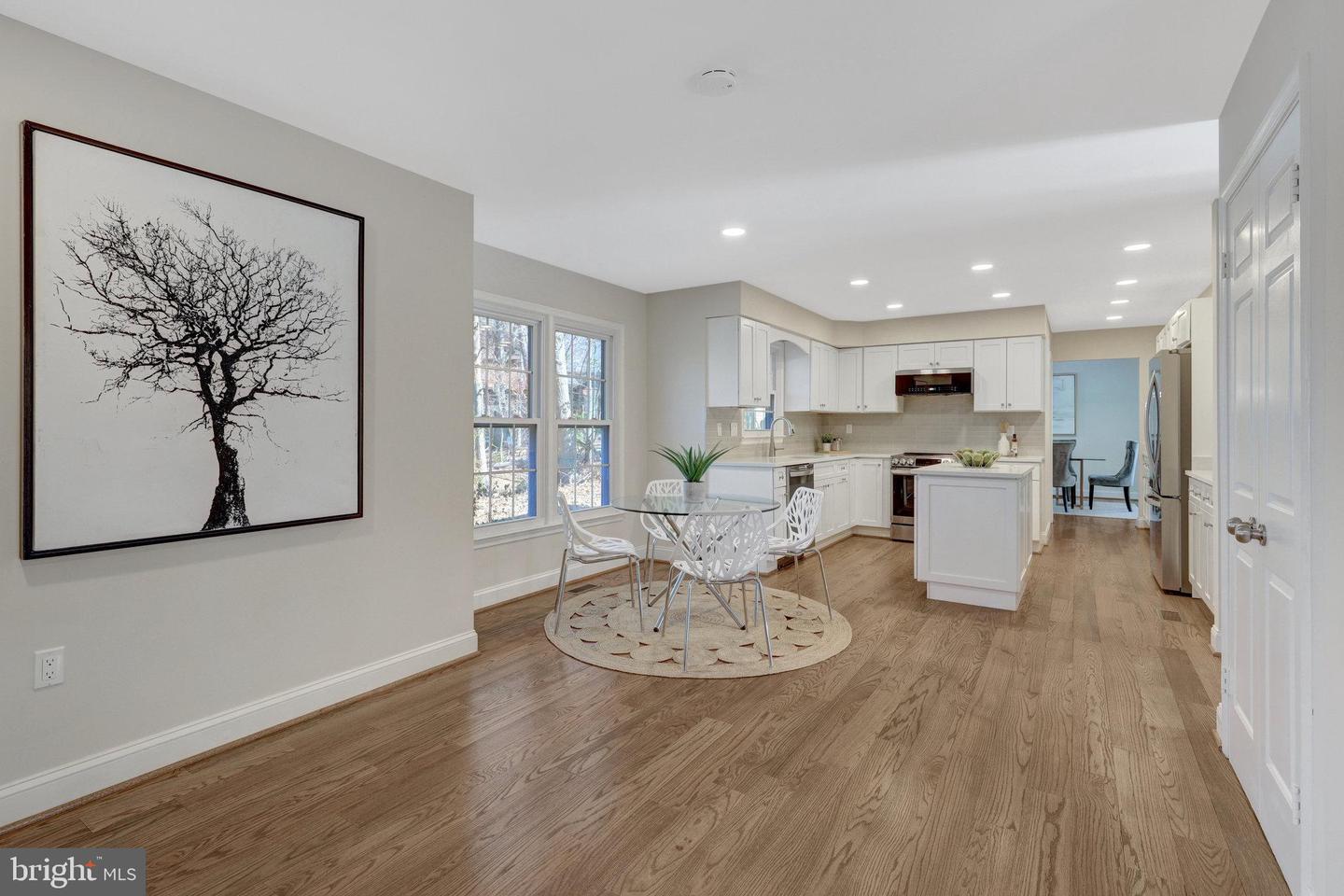 7820 ANTIOPI ST, ANNANDALE, Virginia 22003, 5 Bedrooms Bedrooms, ,3 BathroomsBathrooms,Residential,For sale,7820 ANTIOPI ST,VAFX2223820 MLS # VAFX2223820