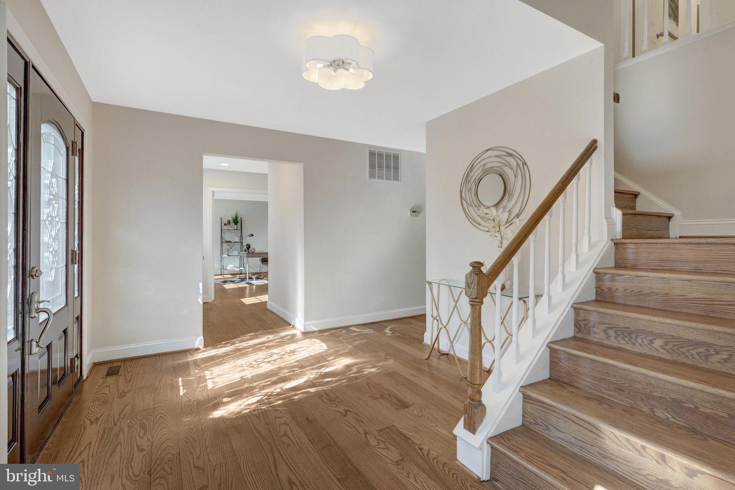 7820 ANTIOPI ST, ANNANDALE, Virginia 22003, 5 Bedrooms Bedrooms, ,3 BathroomsBathrooms,Residential,For sale,7820 ANTIOPI ST,VAFX2223820 MLS # VAFX2223820
