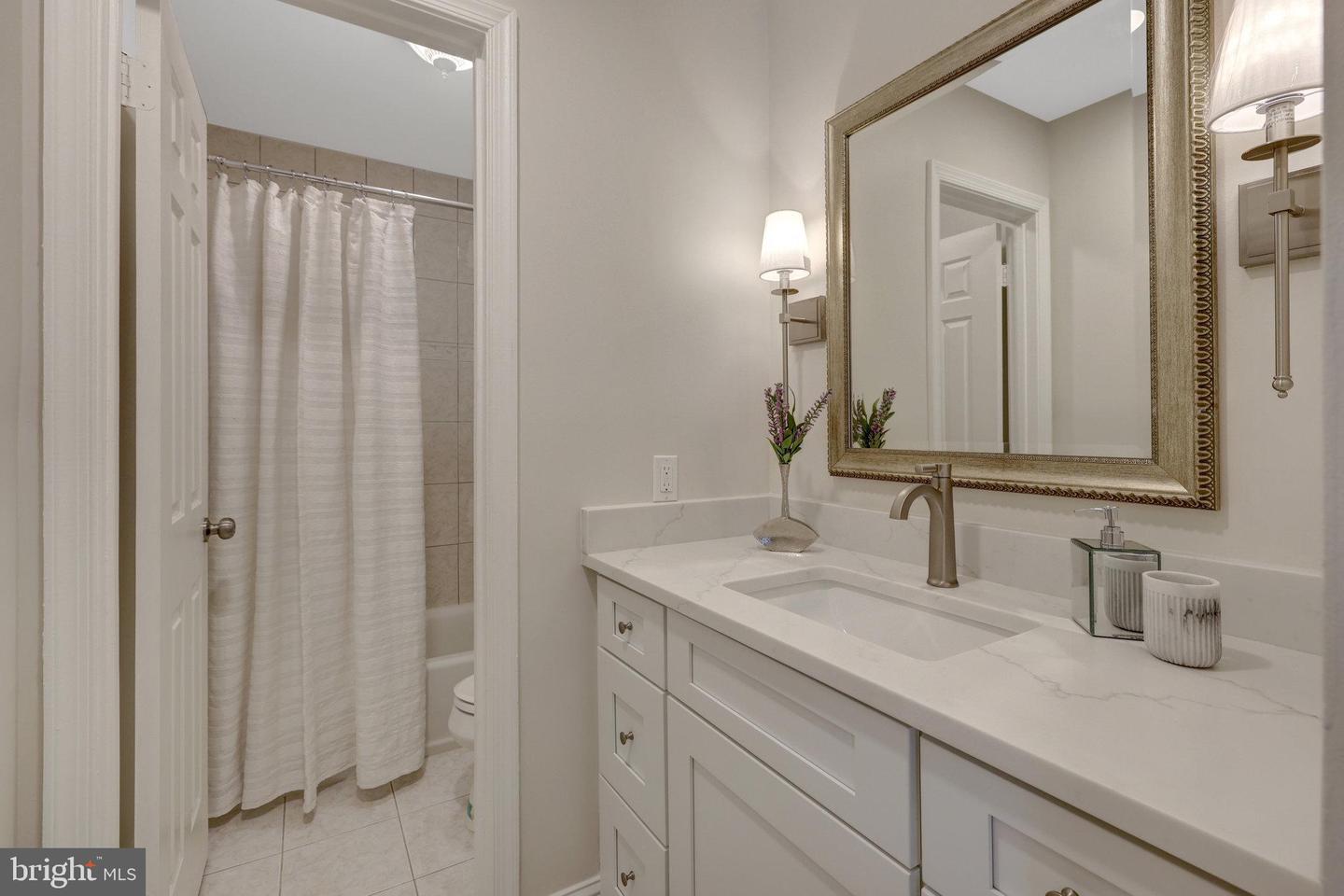 7820 ANTIOPI ST, ANNANDALE, Virginia 22003, 5 Bedrooms Bedrooms, ,3 BathroomsBathrooms,Residential,For sale,7820 ANTIOPI ST,VAFX2223820 MLS # VAFX2223820