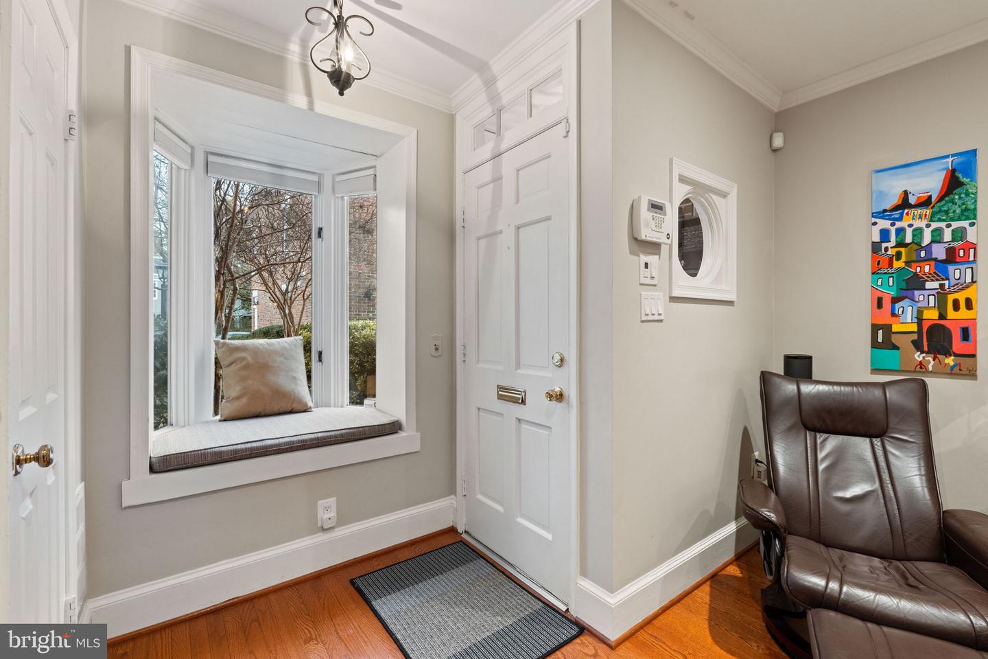 909 ORONOCO ST, ALEXANDRIA, Virginia 22314, 3 Bedrooms Bedrooms, ,2 BathroomsBathrooms,Residential,For sale,909 ORONOCO ST,VAAX2042240 MLS # VAAX2042240