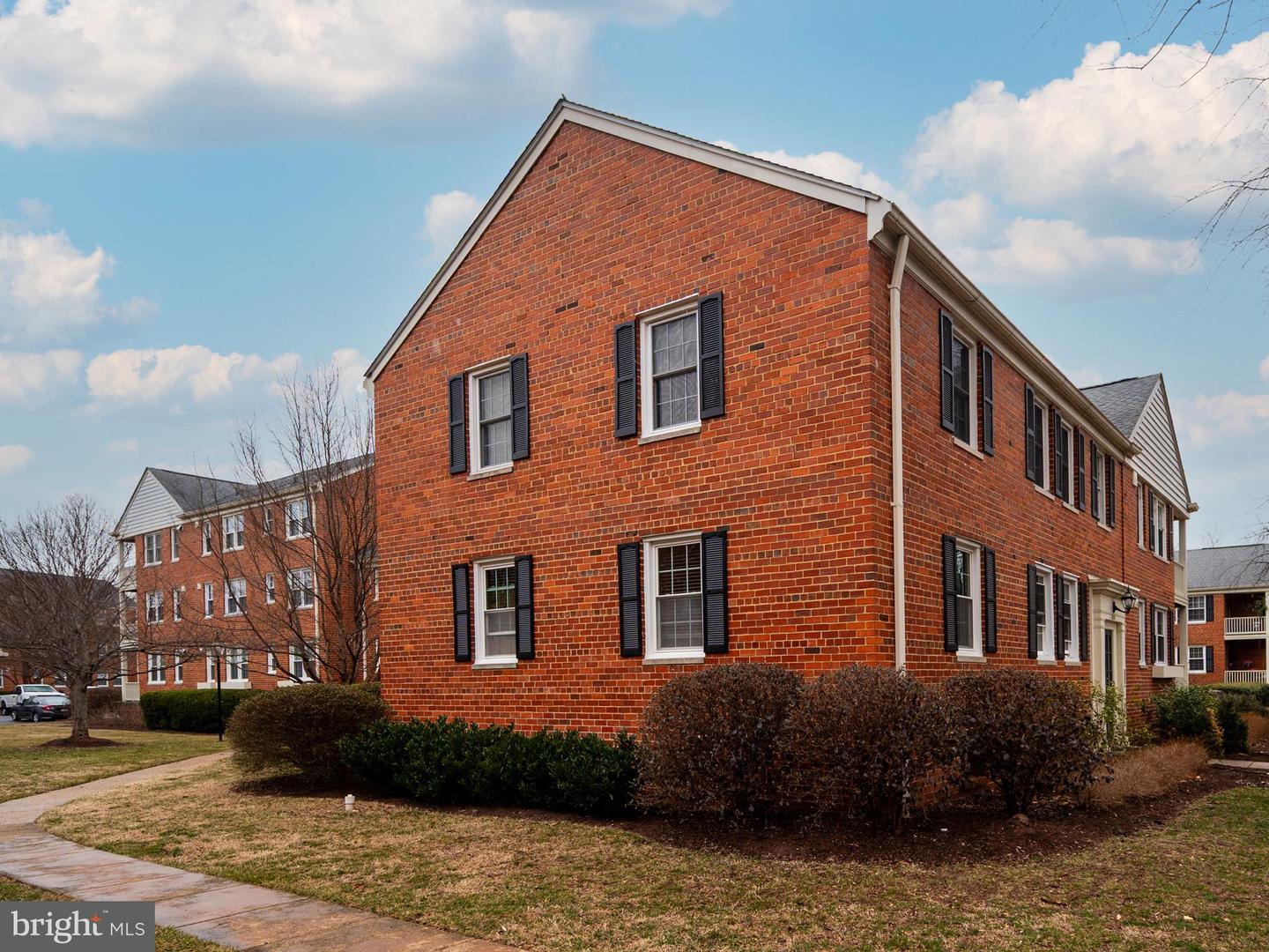 6620 BOULEVARD VW #A1, ALEXANDRIA, Virginia 22307, 2 Bedrooms Bedrooms, 6 Rooms Rooms,1 BathroomBathrooms,Residential,For sale,6620 BOULEVARD VW #A1,VAFX2224496 MLS # VAFX2224496