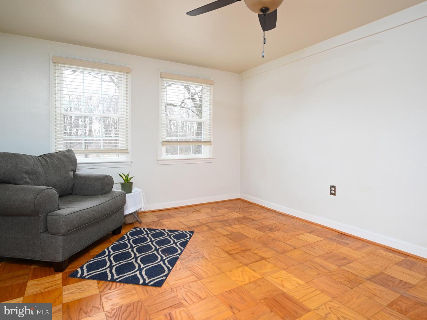 6620 BOULEVARD VW #A1, ALEXANDRIA, Virginia 22307, 2 Bedrooms Bedrooms, 6 Rooms Rooms,1 BathroomBathrooms,Residential,For sale,6620 BOULEVARD VW #A1,VAFX2224496 MLS # VAFX2224496