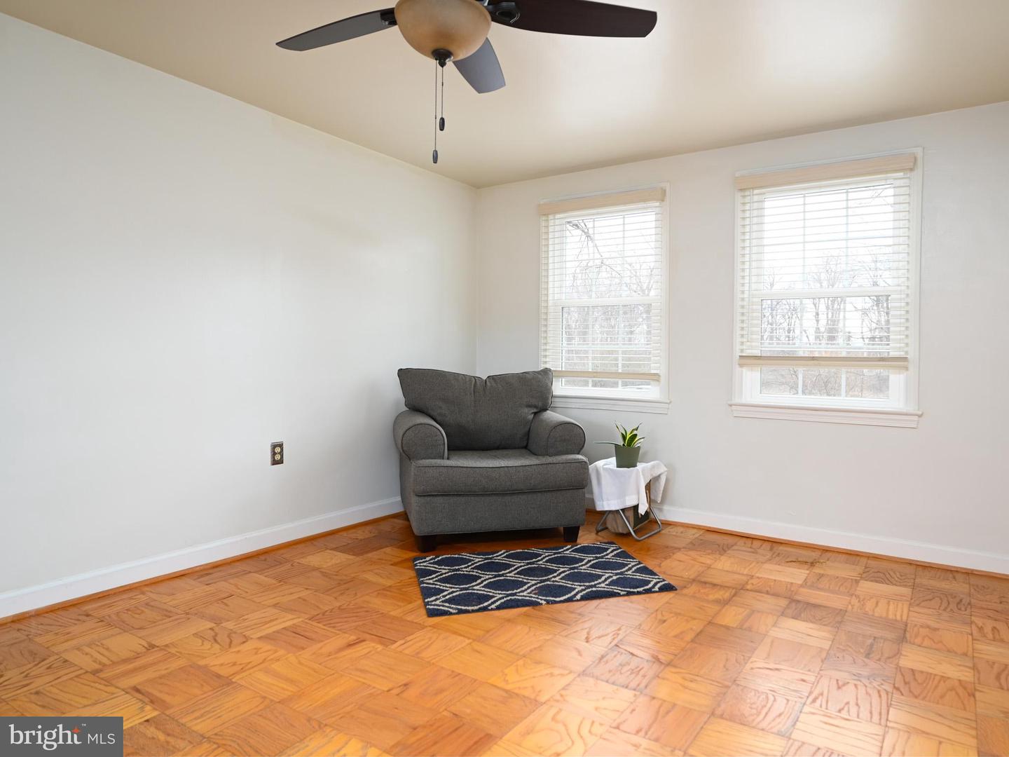 6620 BOULEVARD VW #A1, ALEXANDRIA, Virginia 22307, 2 Bedrooms Bedrooms, 6 Rooms Rooms,1 BathroomBathrooms,Residential,For sale,6620 BOULEVARD VW #A1,VAFX2224496 MLS # VAFX2224496