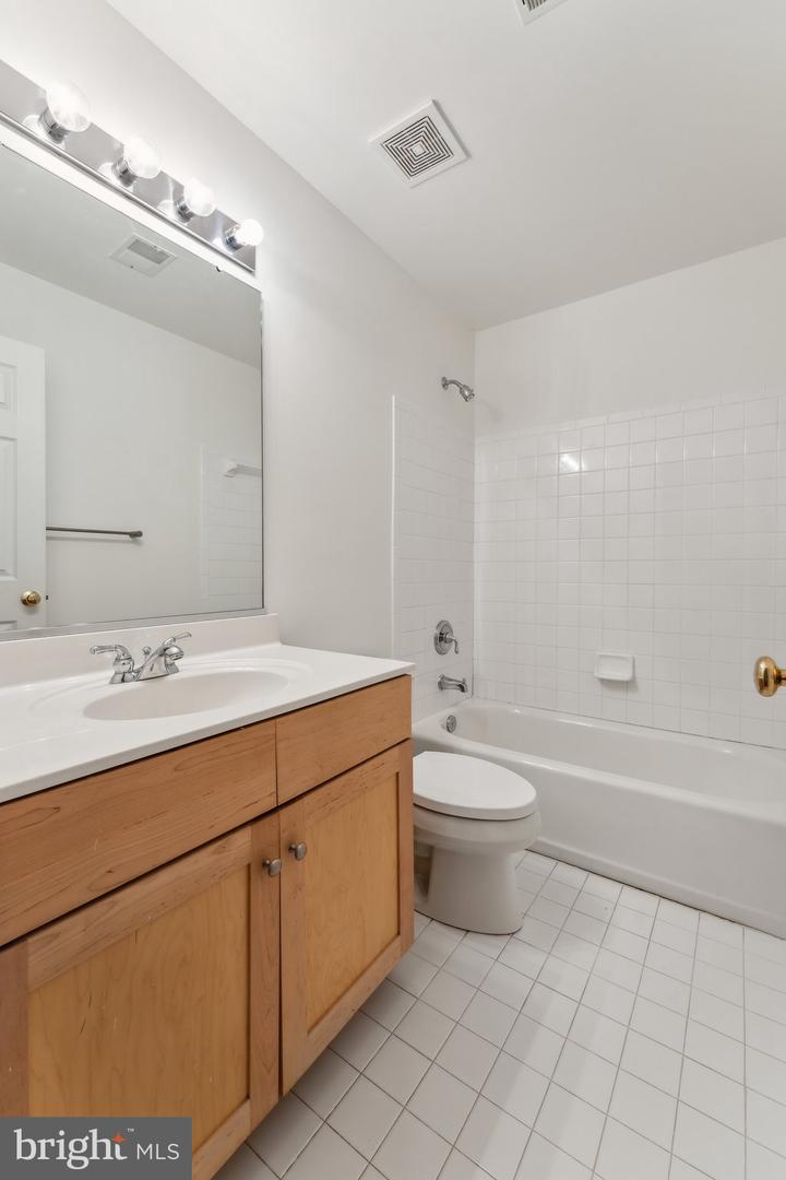 5305 CUSHING PL NW, WASHINGTON, District Of Columbia 20016, 5 Bedrooms Bedrooms, ,4 BathroomsBathrooms,Residential,For sale,5305 CUSHING PL NW,DCDC2187536 MLS # DCDC2187536