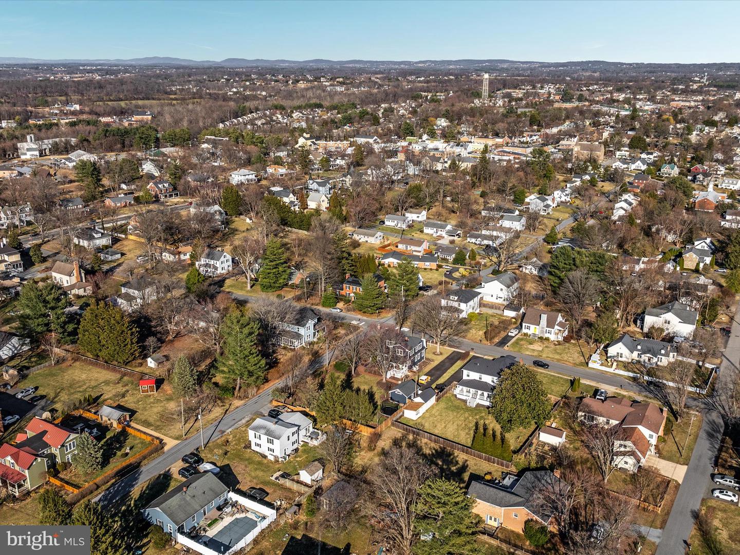 201 S ORCHARD DR, PURCELLVILLE, Virginia 20132, 3 Bedrooms Bedrooms, ,2 BathroomsBathrooms,Residential,For sale,201 S ORCHARD DR,VALO2090168 MLS # VALO2090168