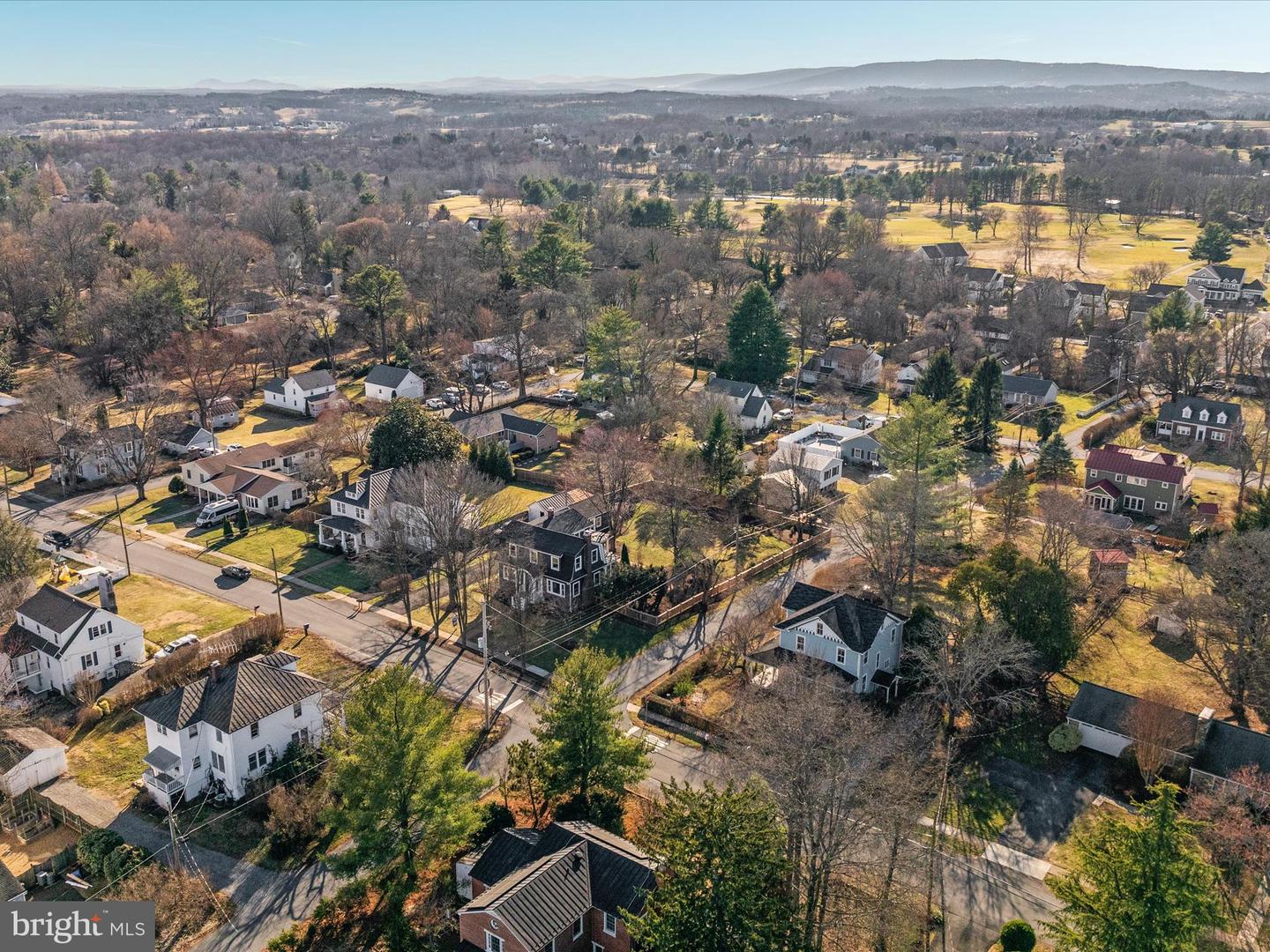 201 S ORCHARD DR, PURCELLVILLE, Virginia 20132, 3 Bedrooms Bedrooms, ,2 BathroomsBathrooms,Residential,For sale,201 S ORCHARD DR,VALO2090168 MLS # VALO2090168