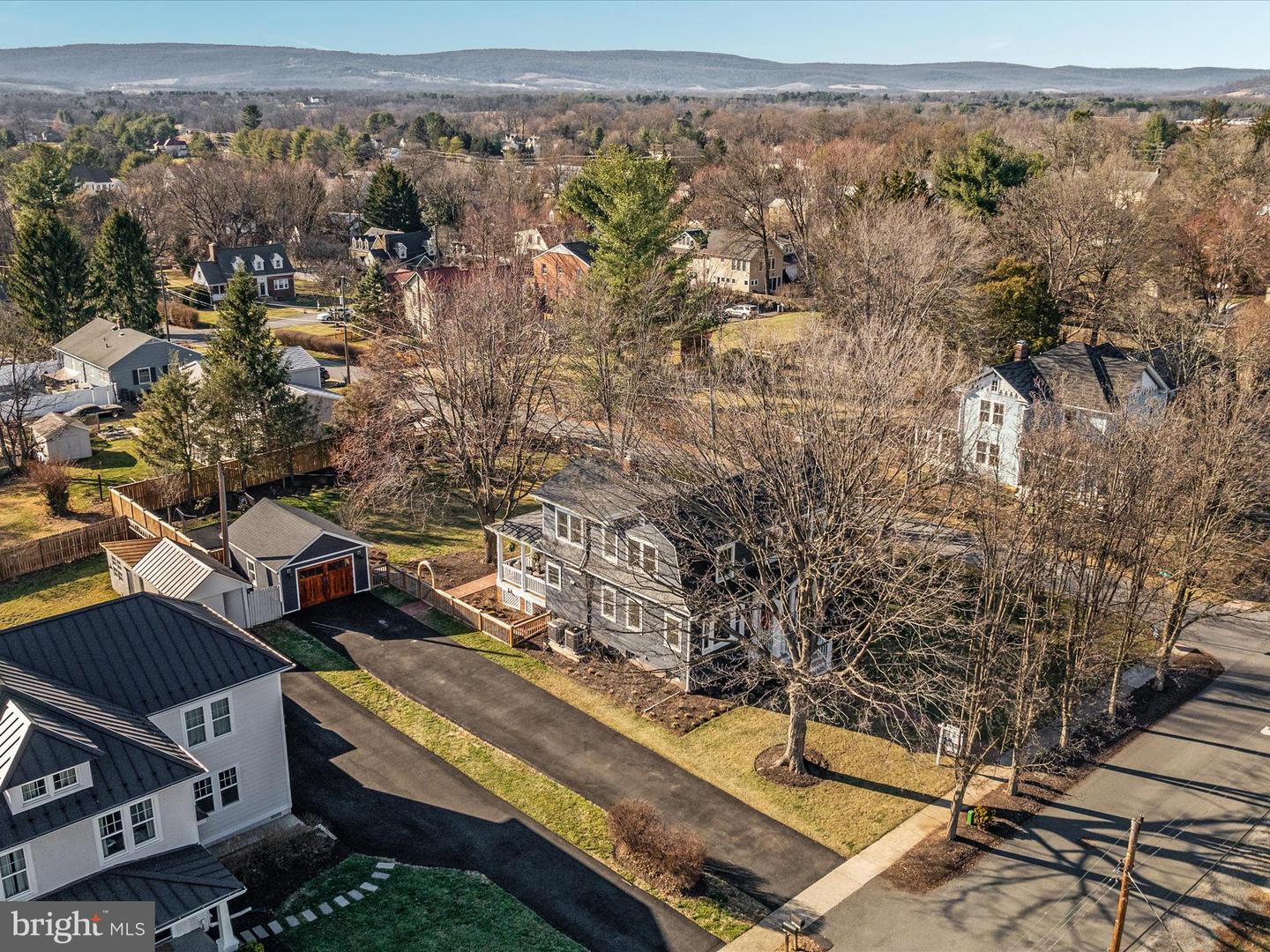 201 S ORCHARD DR, PURCELLVILLE, Virginia 20132, 3 Bedrooms Bedrooms, ,2 BathroomsBathrooms,Residential,For sale,201 S ORCHARD DR,VALO2090168 MLS # VALO2090168