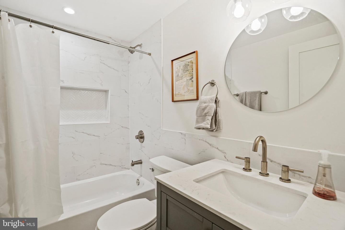 1410 C ST NE, WASHINGTON, District Of Columbia 20002, 4 Bedrooms Bedrooms, ,3 BathroomsBathrooms,Residential,For sale,1410 C ST NE,DCDC2187978 MLS # DCDC2187978