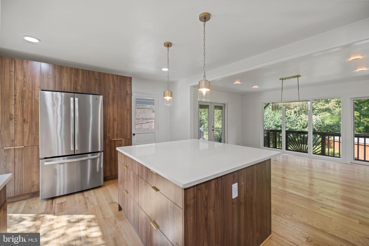 4812 RANDOLPH DR, ANNANDALE, Virginia 22003, 4 Bedrooms Bedrooms, ,3 BathroomsBathrooms,Residential,For sale,4812 RANDOLPH DR,VAFX2225422 MLS # VAFX2225422