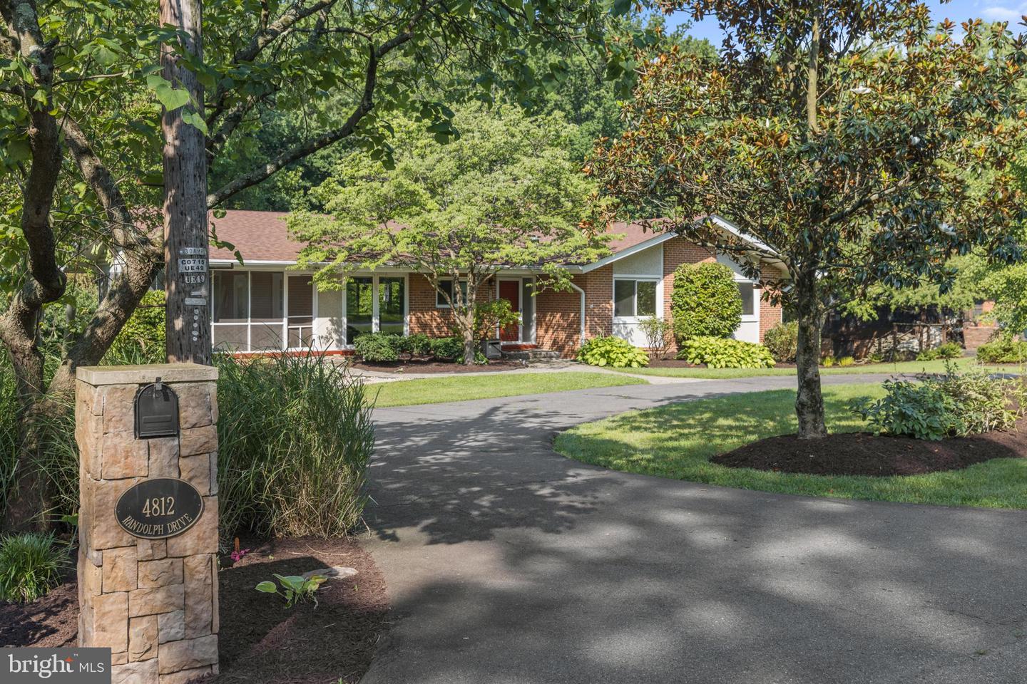 4812 RANDOLPH DR, ANNANDALE, Virginia 22003, 4 Bedrooms Bedrooms, ,3 BathroomsBathrooms,Residential,For sale,4812 RANDOLPH DR,VAFX2225422 MLS # VAFX2225422
