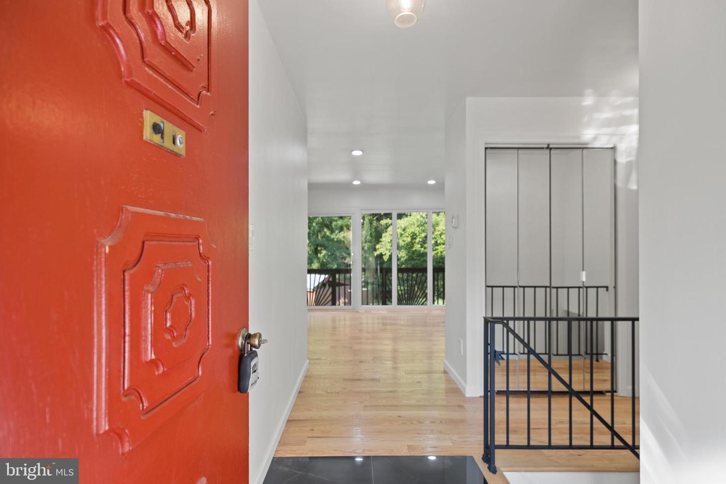 4812 RANDOLPH DR, ANNANDALE, Virginia 22003, 4 Bedrooms Bedrooms, ,3 BathroomsBathrooms,Residential,For sale,4812 RANDOLPH DR,VAFX2225422 MLS # VAFX2225422