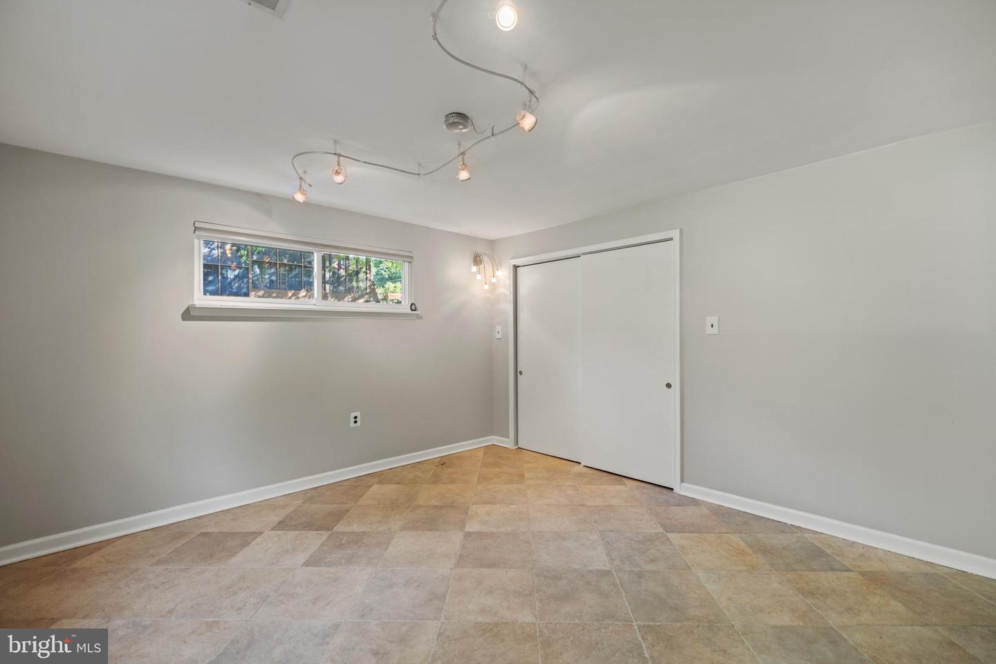 4812 RANDOLPH DR, ANNANDALE, Virginia 22003, 4 Bedrooms Bedrooms, ,3 BathroomsBathrooms,Residential,For sale,4812 RANDOLPH DR,VAFX2225422 MLS # VAFX2225422
