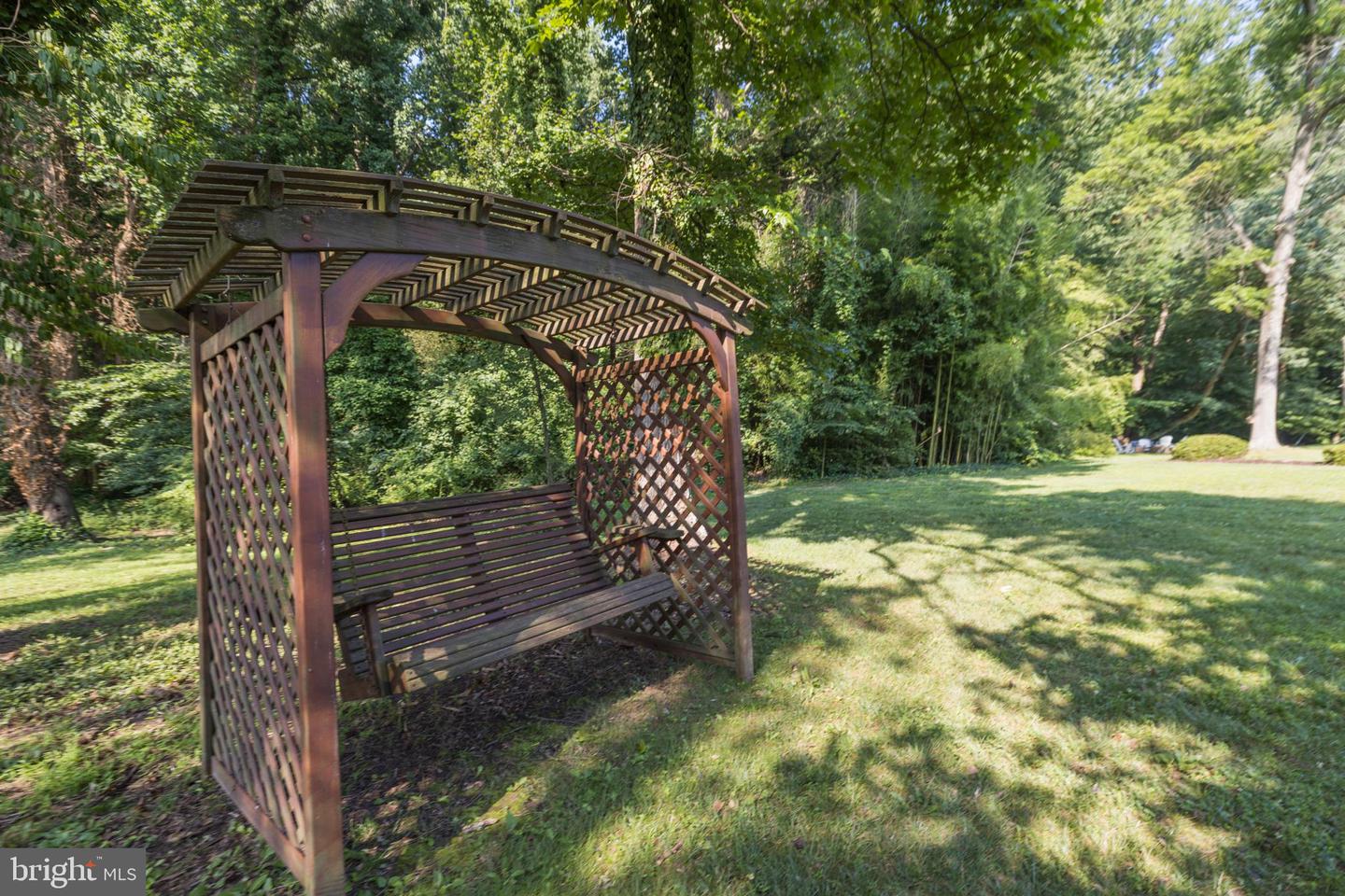 4812 RANDOLPH DR, ANNANDALE, Virginia 22003, 4 Bedrooms Bedrooms, ,3 BathroomsBathrooms,Residential,For sale,4812 RANDOLPH DR,VAFX2225422 MLS # VAFX2225422
