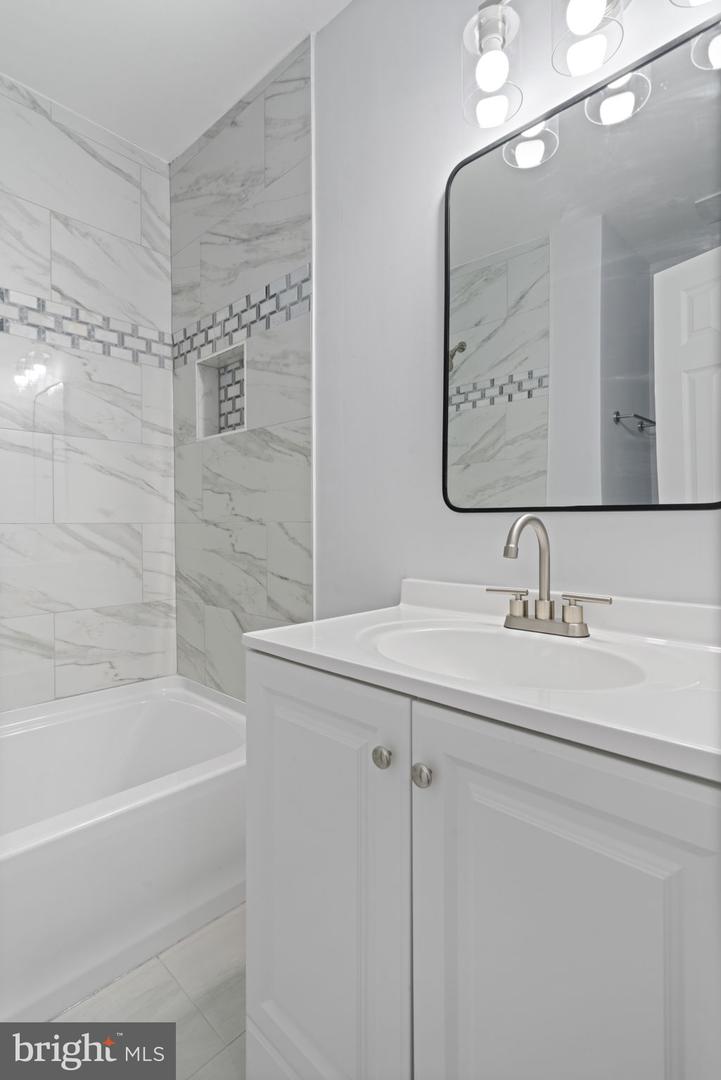 4542 GARBO CT, ANNANDALE, Virginia 22003, 4 Bedrooms Bedrooms, ,3 BathroomsBathrooms,Residential,For sale,4542 GARBO CT,VAFX2225648 MLS # VAFX2225648