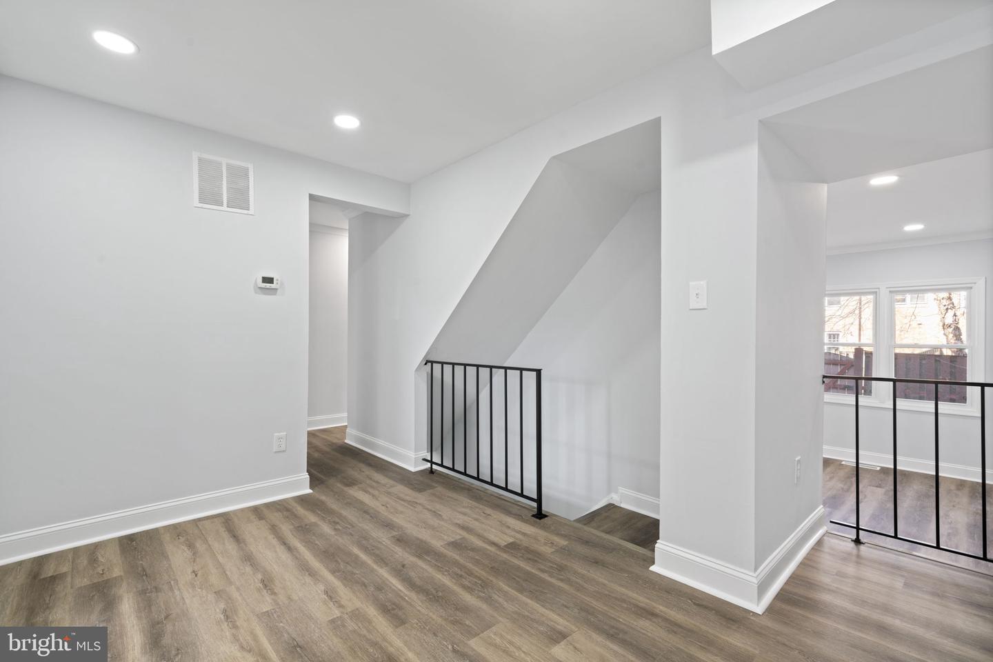 4542 GARBO CT, ANNANDALE, Virginia 22003, 4 Bedrooms Bedrooms, ,3 BathroomsBathrooms,Residential,For sale,4542 GARBO CT,VAFX2225648 MLS # VAFX2225648